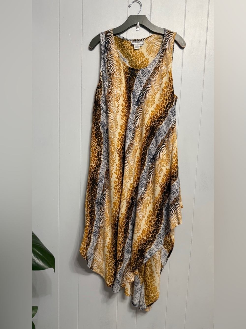 Jessica Taylor Animal Print Rayon Top - Gold & Black
